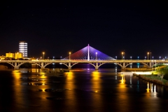 Puente Real - Edificio Badajoz Siglo XXI